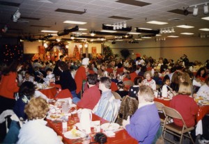 2003 Breakfast Lunch and Dinner with Santa Kaufmann's